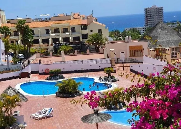 El Mirador Cristianos 아파트